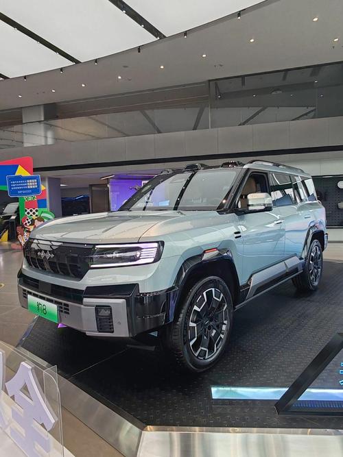 佛山50比亚迪方程豹硬派越野的爆款，英菲尼迪35周年与你共成长